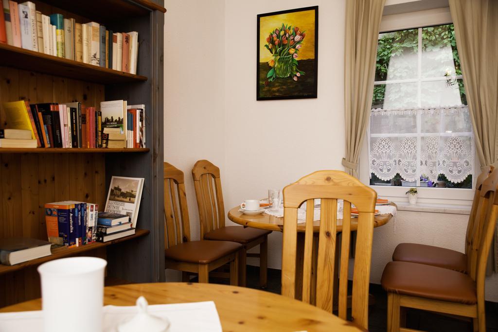 Pension Altstadt Borna Ngoại thất bức ảnh